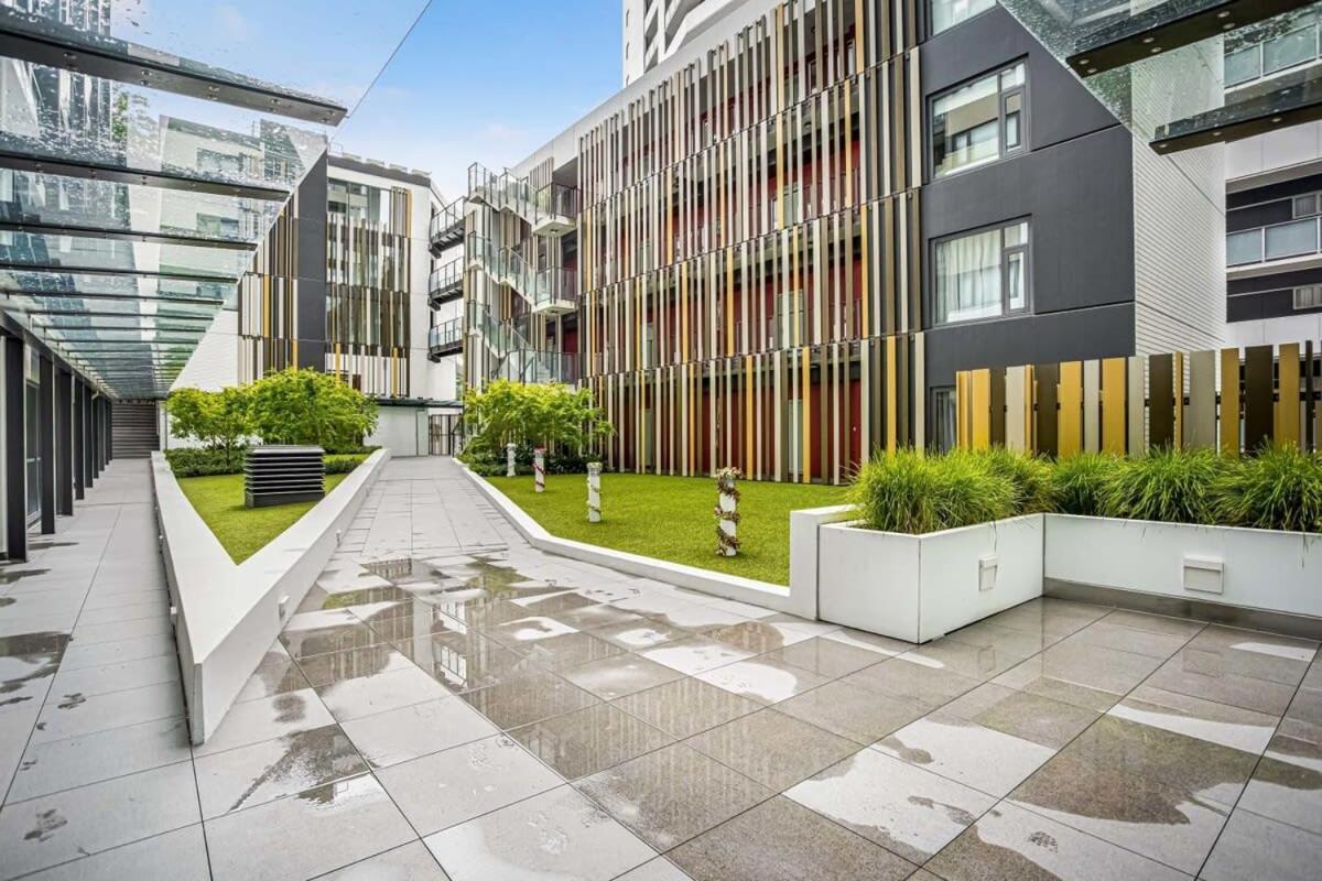 Cosy Two Bedroom Apartment With Balcony Pool And Gym Auckland Exterior foto